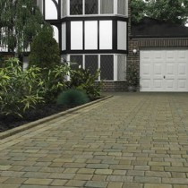 Raj Green Indian Sandstone Random Driveway Cobblestones Setts Pack 10m2 40mm to 60mm